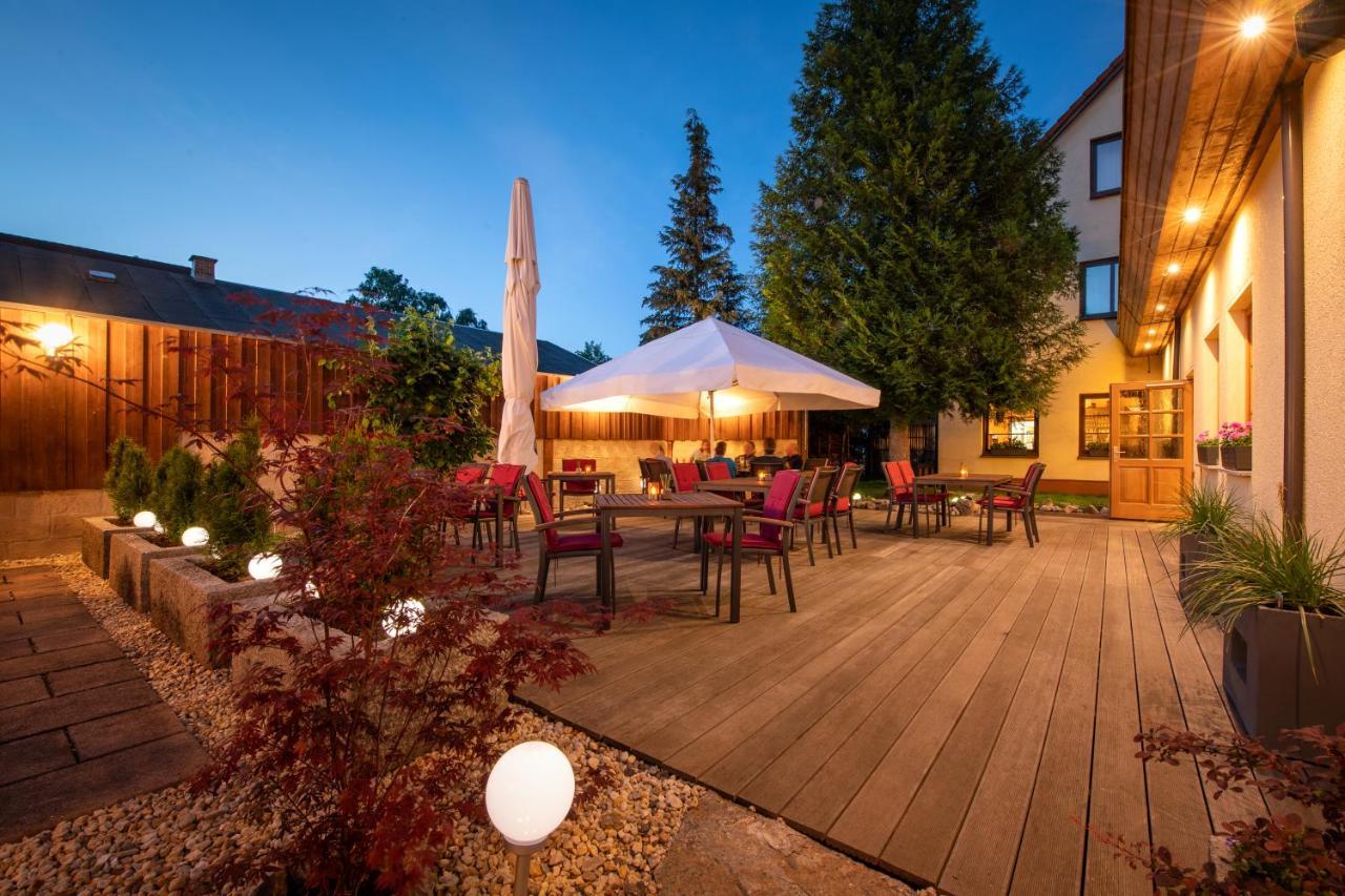 Hotel Zum Steinhof Bad Blankenburg Buitenkant foto
